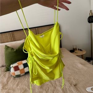 Neon yellow going out top